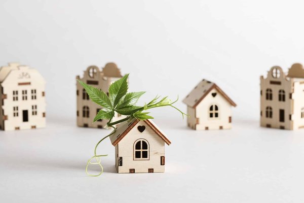 How to Build a Cybersecurity Awareness Program for UK Financial Services Employees?